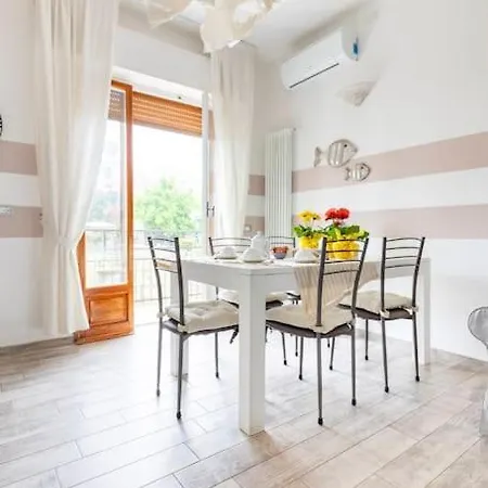 Annali - Shabby Style Nella Natura Semesterbostad