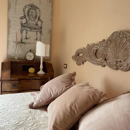 Annali - Shabby Style Nella Natura Semesterbostad