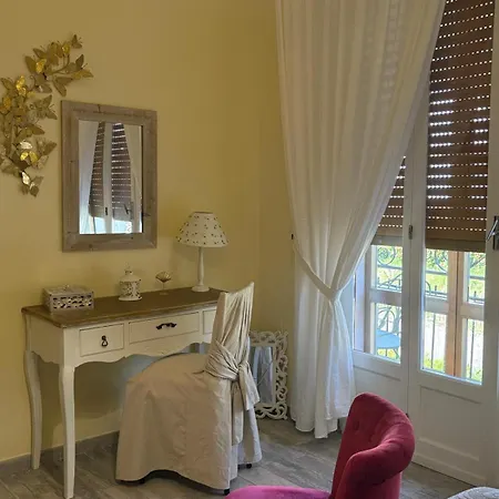 Annali - Shabby Style Nella Natura Semesterbostad La Spezia