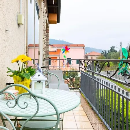 Annali - Shabby Style Nella Natura 別荘 ラ・スペツィア